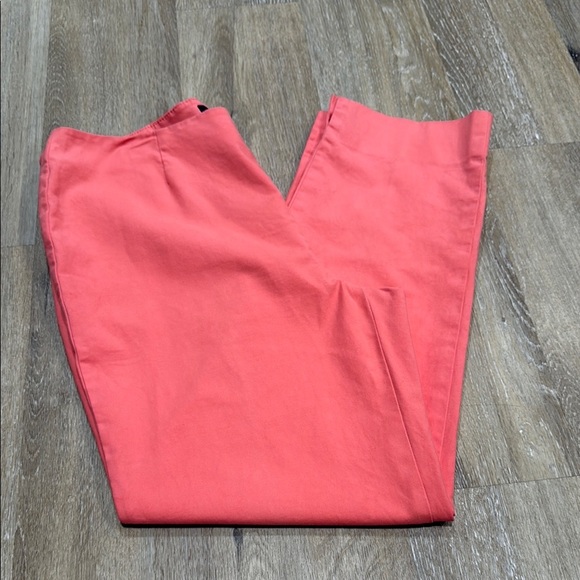 Lafayette 148 New York Straight Leg Pants - Picture 12 of 12